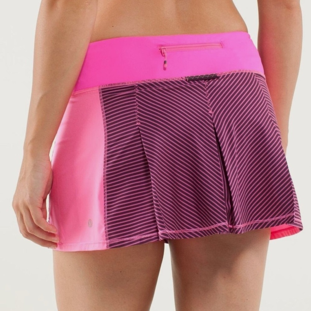 lululemon athletica Fast Cat Skirt Hyper Stripe Raspberry Glo Size 4 - Picture 5 of 13